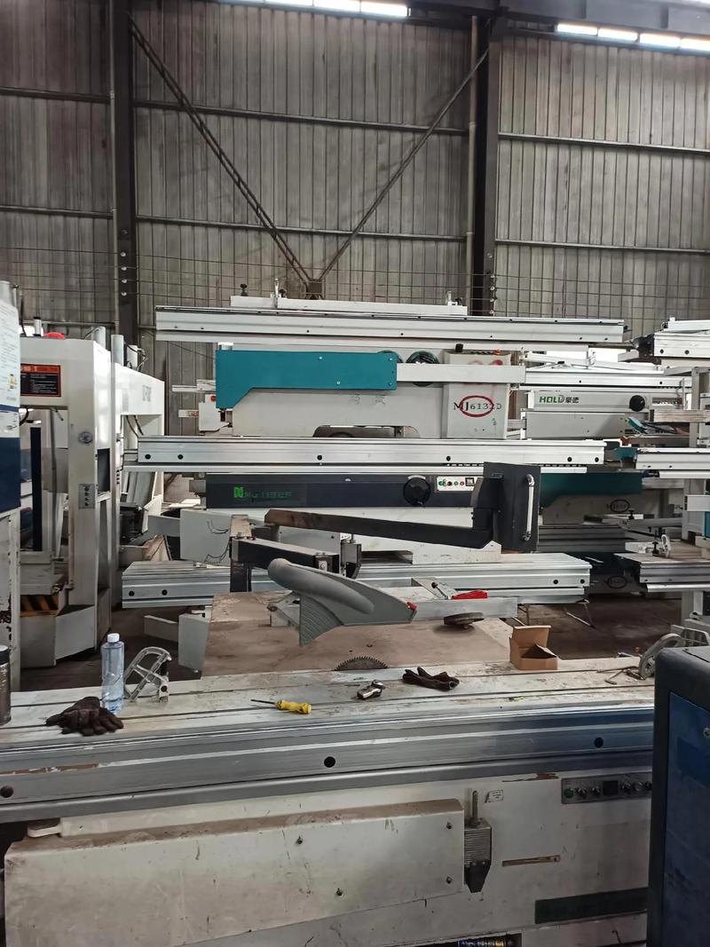 回收二手木工機械.新到多臺冷壓機,熱壓機,推臺鋸,雙面刨,臥